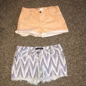 2 PAIRS OF SHORTS!!! FOR 14$